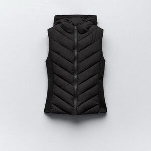 Zara Black Quilted Hooded Puffer Vest - Sleeveless